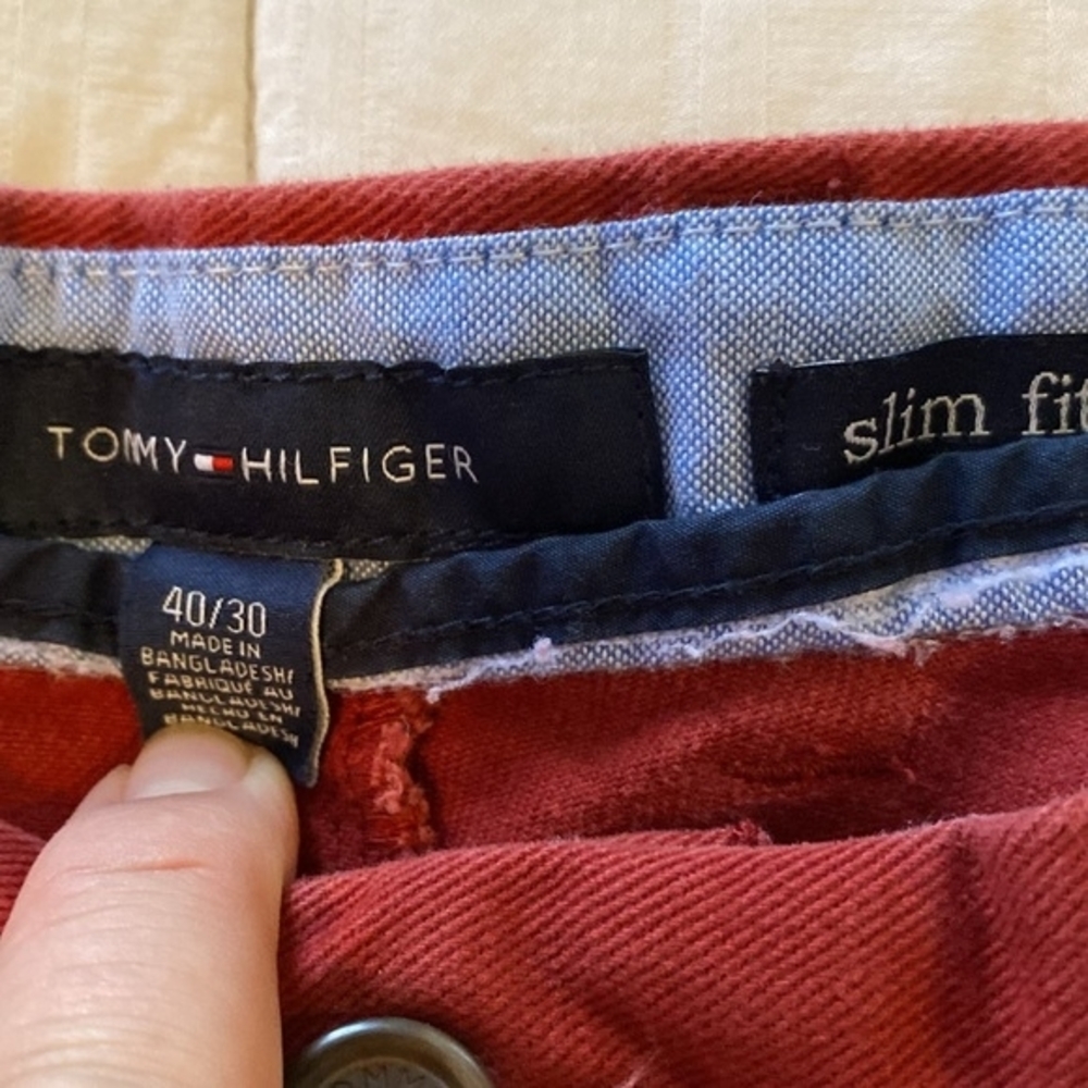 3/$20 Tommy Hilfiger Men's Burgundy Chinos - Picture 3 of 4